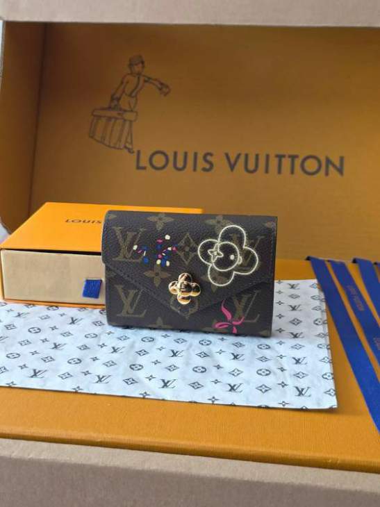 Picture of Louis Vuitton Wallets _SKUfw219446275fw